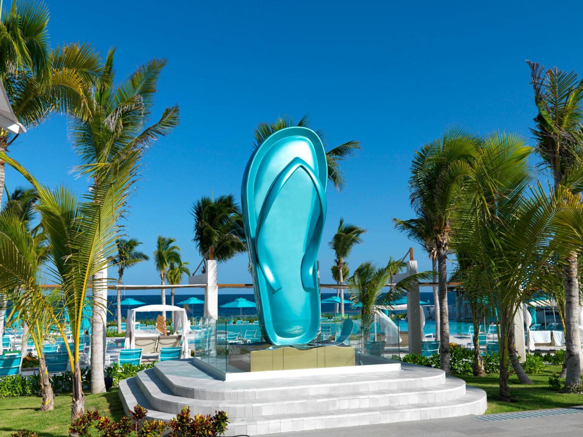 ハルモニア　プルミエールラビットコンテナー/ガール（R） MARGARITAVILLE ISLAND RESERVE RIVIERA MAYA - AN ADULTS ONLY